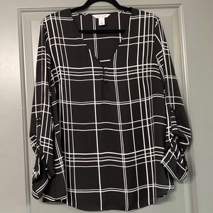 White House Black Market long sleeve Blouse